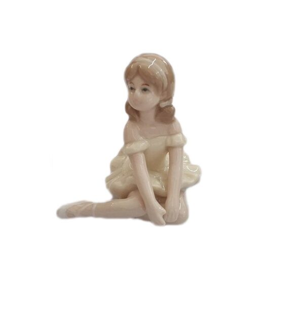 Декоративна фигура Балерина 02