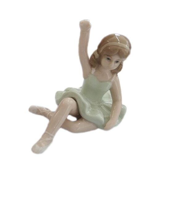 Декоративна фигура Балерина 03