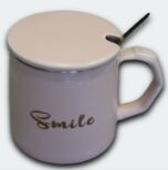 Чаша с капаче и лъжичка – Smile